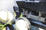 Lkw brennt - Pferde gerettet