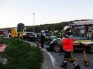 Verkehrsunfall PKW mit eingeklemmter Person