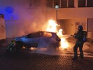 PKW nach Brand nur noch Totalschaden