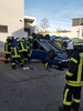 PKW liegt auf dem Dach