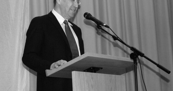 Kreisfeuerwehrverband Heilbronn  Artikel  Zum Tod von Landrat a.D. Klaus  Czernuska
